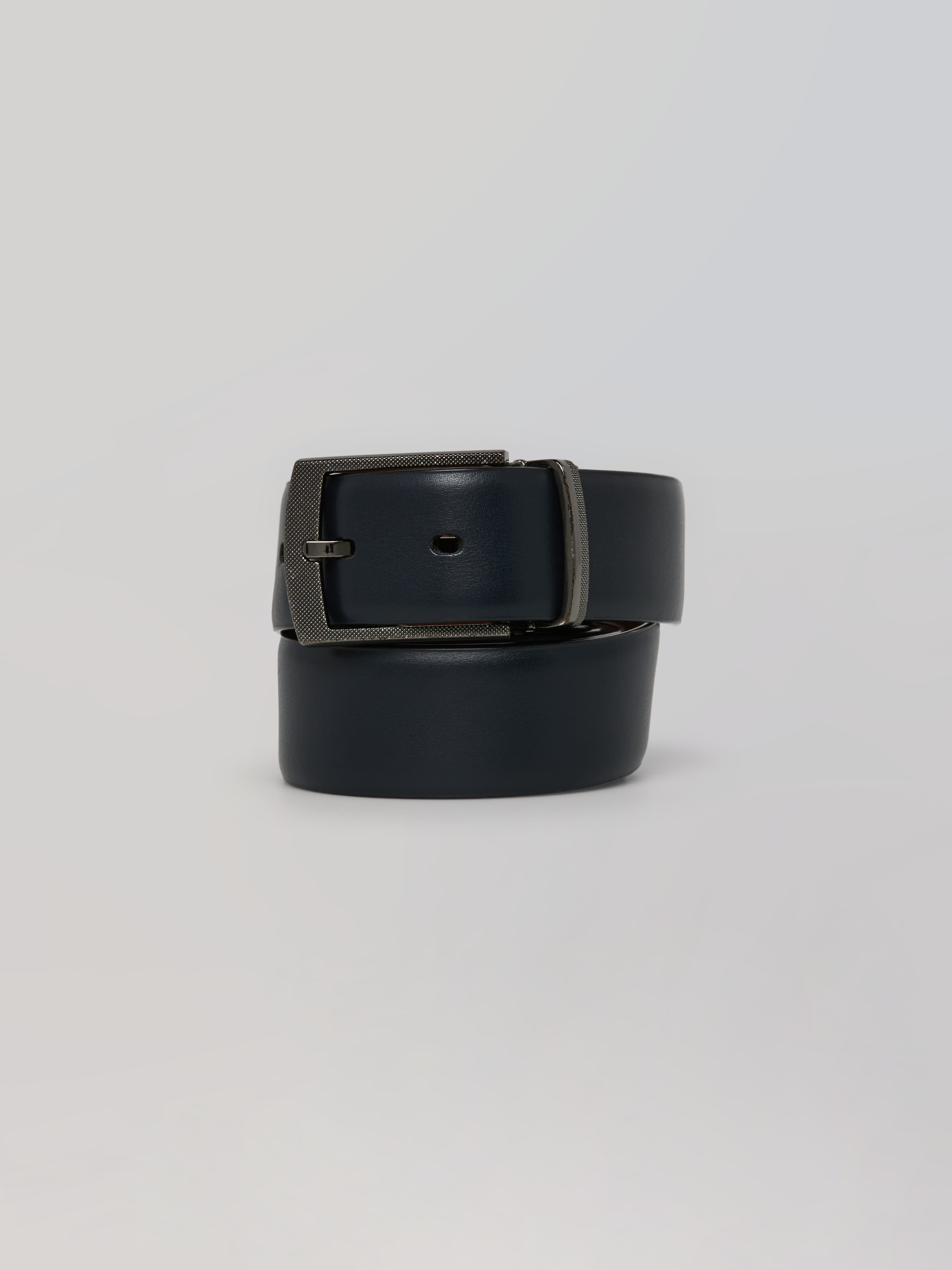 Perry Ellis Men's Leather Belt - Navy