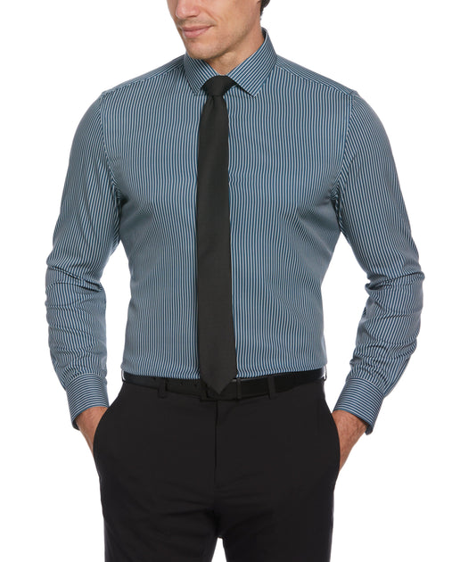 Comfortable and stylish, this Perry Ellis long sleeve button