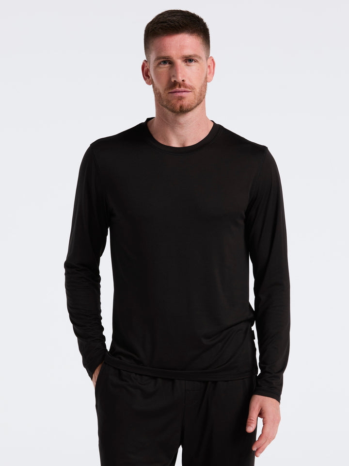 Deluxe Touch Crew Neck Long Sleeve (Black Beauty) 