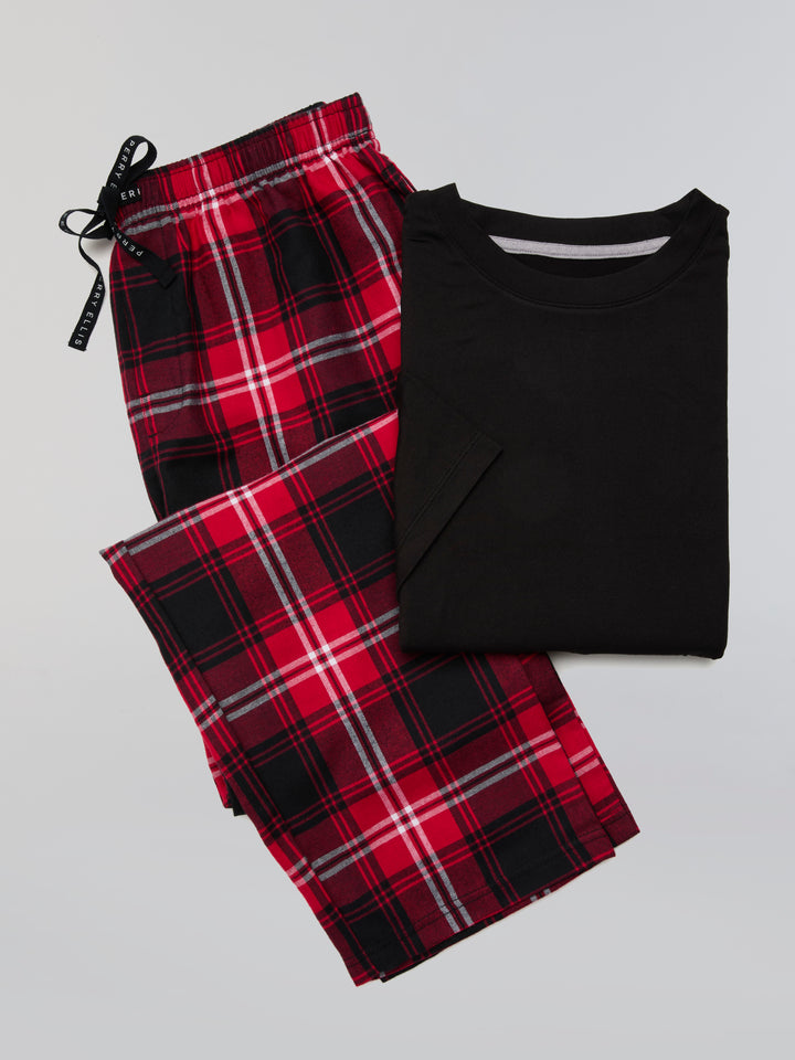 Deluxe Touch Crew Neck and Flannel Plaid Pant Sleepwear Set (Blk Beauty/Chili Pepp) 