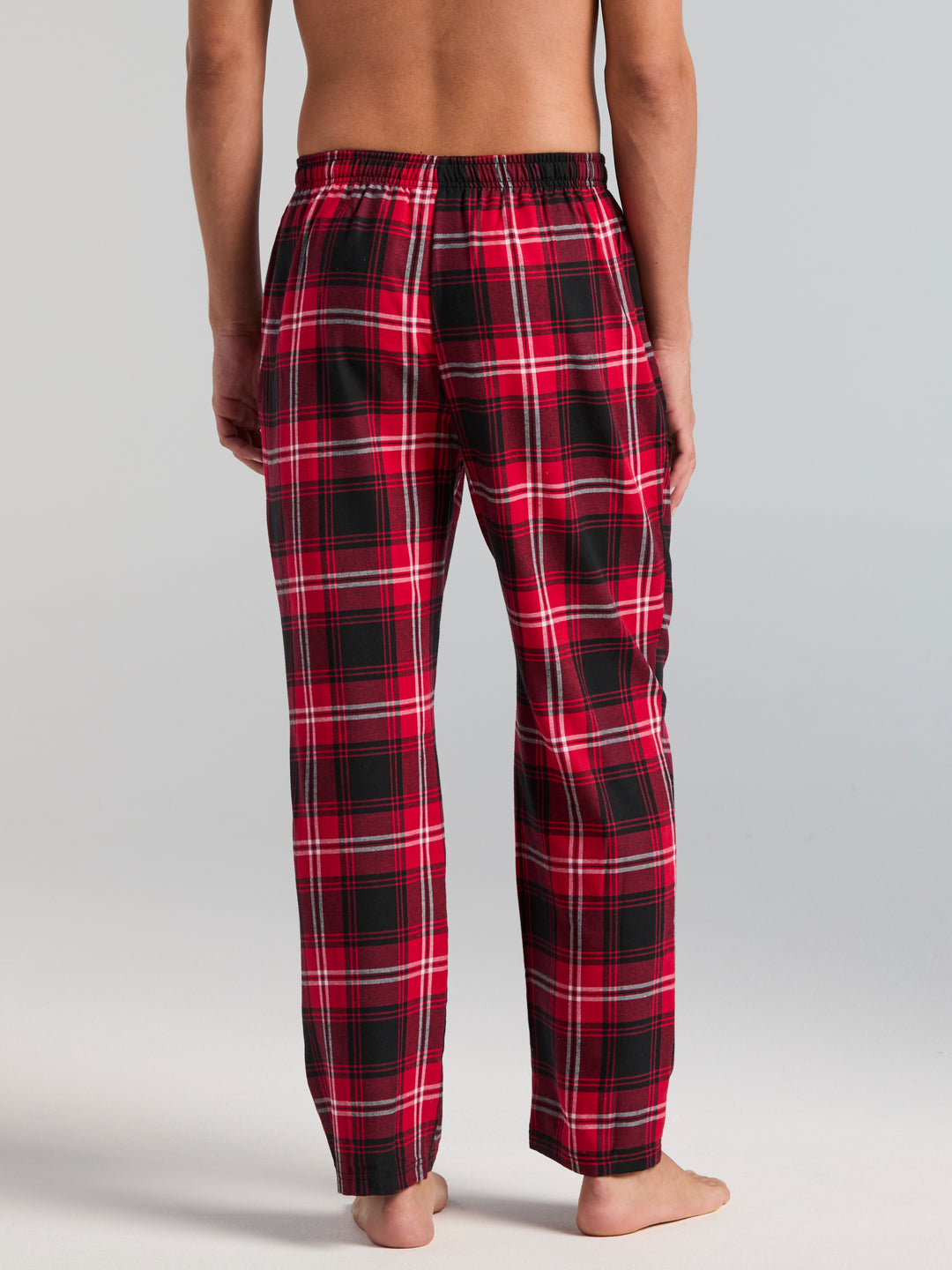 Deluxe Touch Crew Neck and Flannel Plaid Pant Sleepwear Set (Blk Beauty/Chili Pepp) 