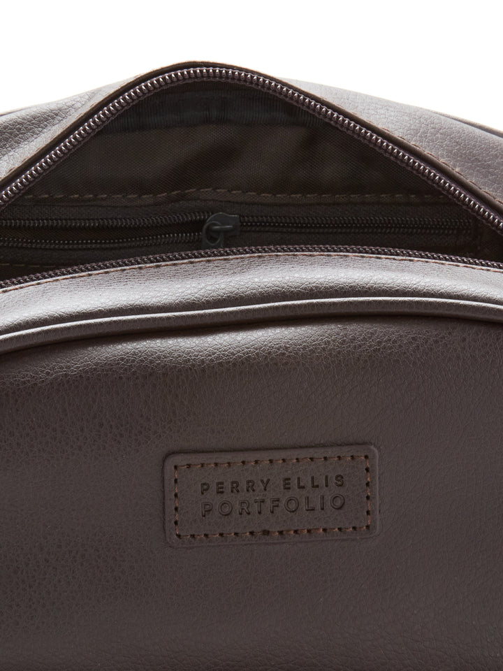 Pebble Travel Kit with Zip Top Closure (Brn) 