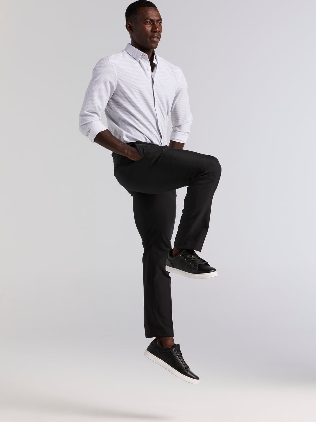 Slim Fit Solid Flat Front Pant (Black) 