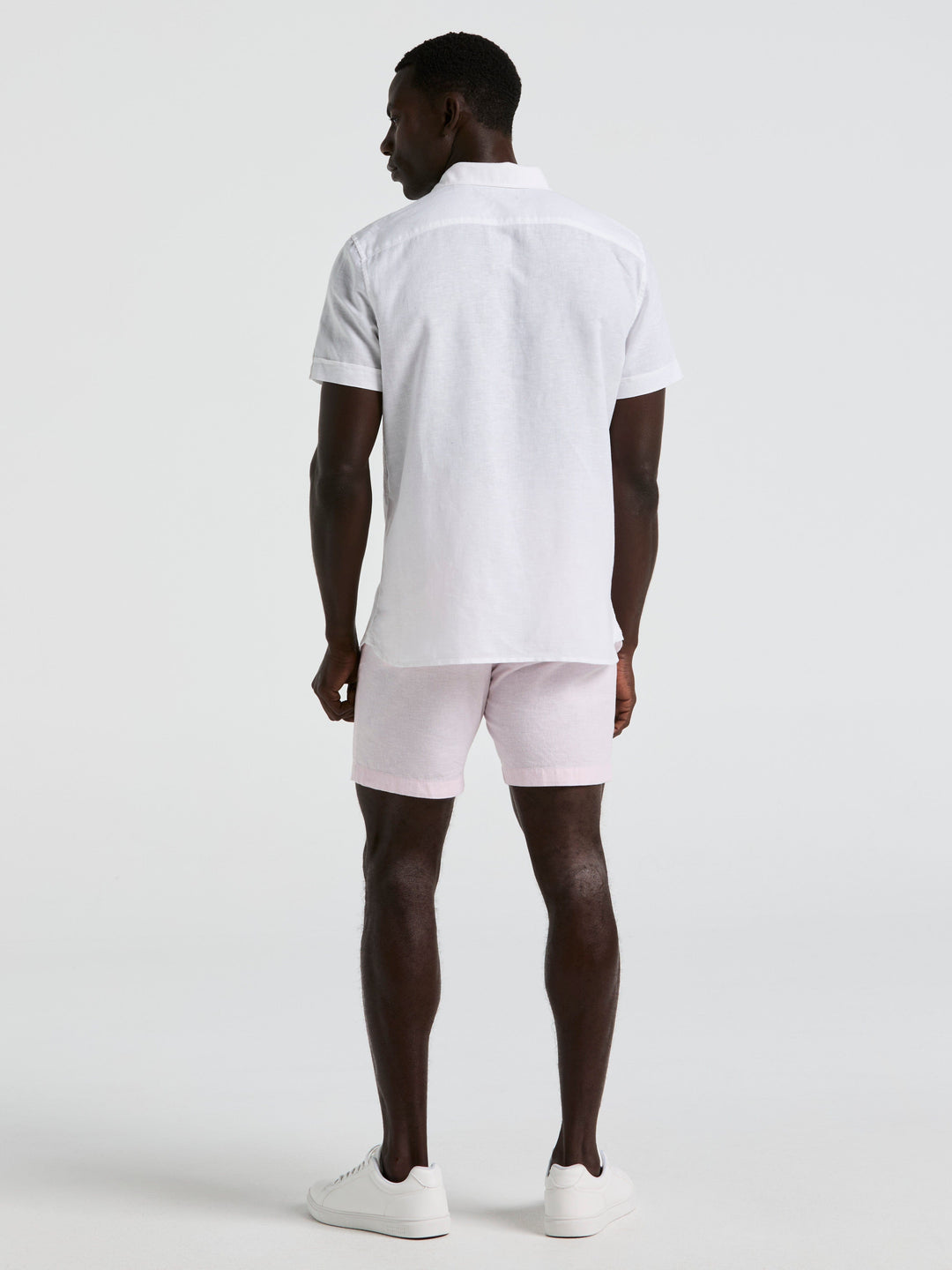 8" Flat Front Linen Cotton Short (Barely Pink) 