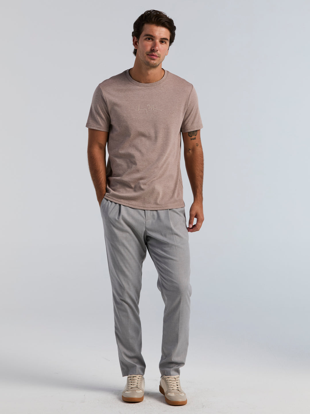 Bold Signature Crew Neck Tee (Vicuna Heather) 
