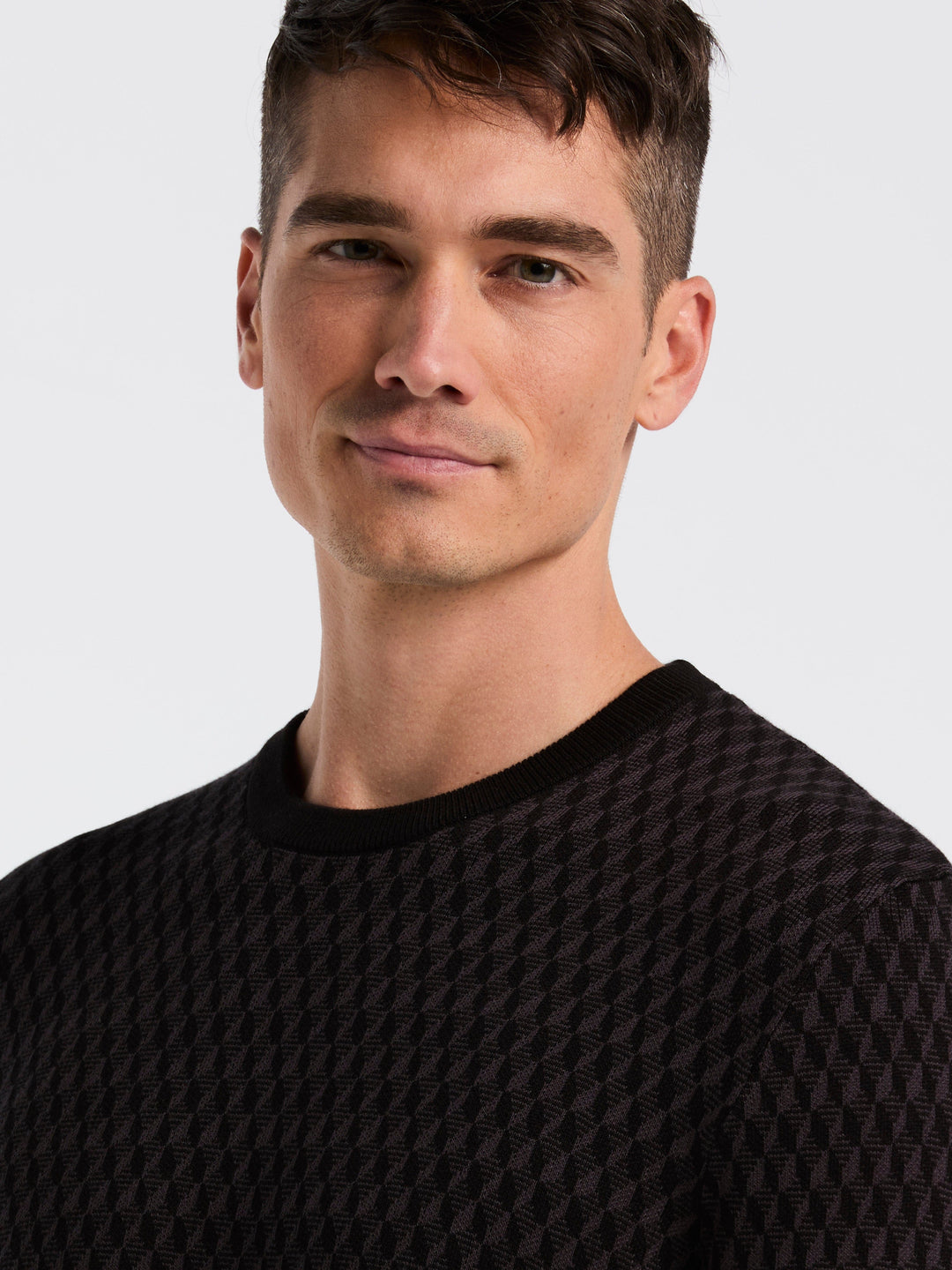 Cotton Blend Geo Jacquard Crew Neck Sweater (Black) 