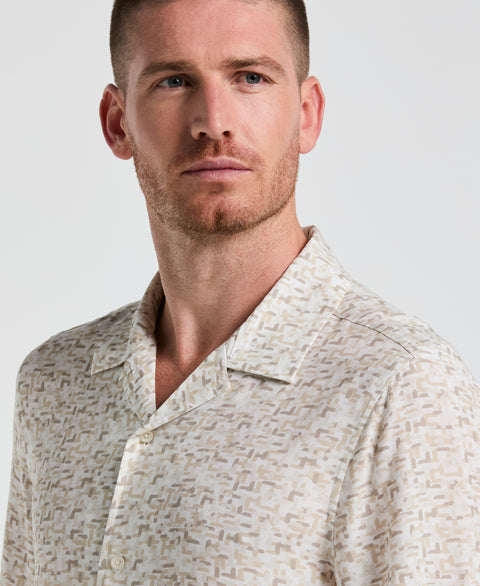 EcoVero™ Brushstroke Print Camp Collar Shirt (Bright White) 