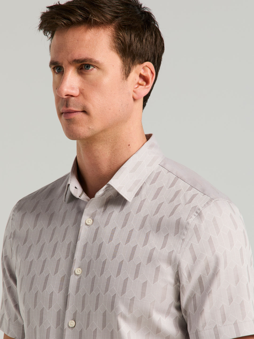 Short Sleeve Linear Geo Jacquard Shirt (Chiseled Stone) 