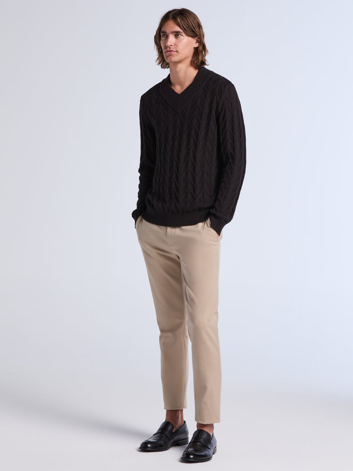 Long Sleeve Cable V-Neck Sweater (Black) 