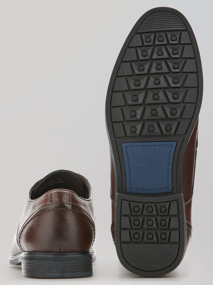 Lyle Dress Shoe (Coffee) 