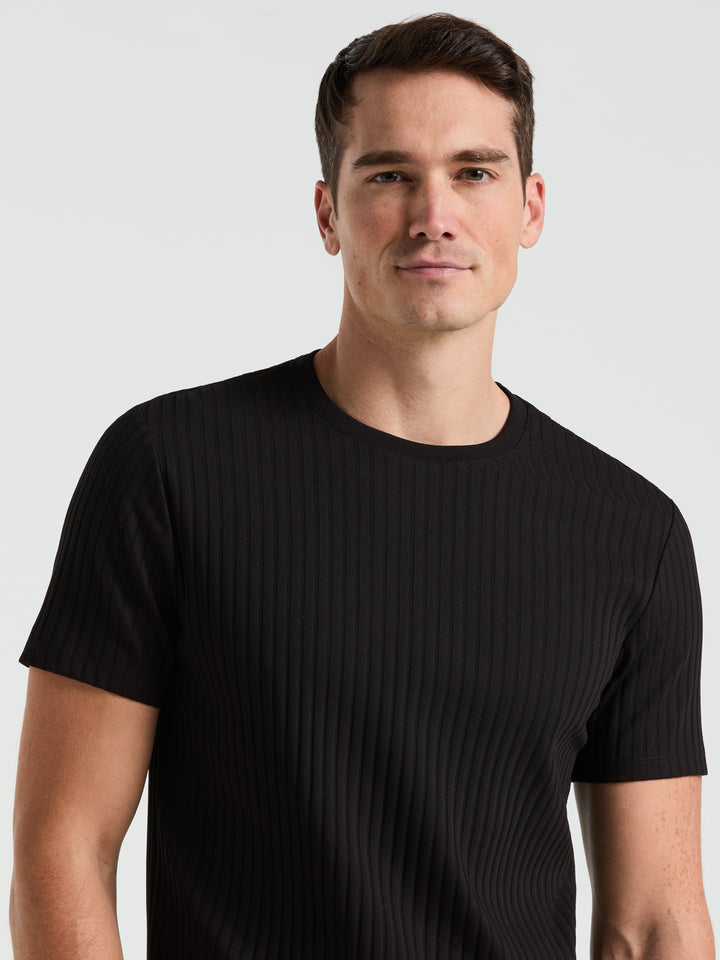 Solid Crew Tee (Black) 