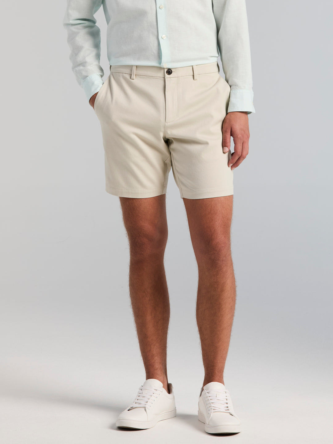 Cotton Sateen Anywhere Bermuda 8" Short (Moonstruck) 