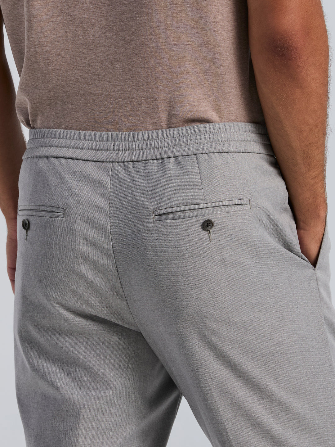 Sharkskin Slim Tapered Pleated Pant (Chiseled Stone) 