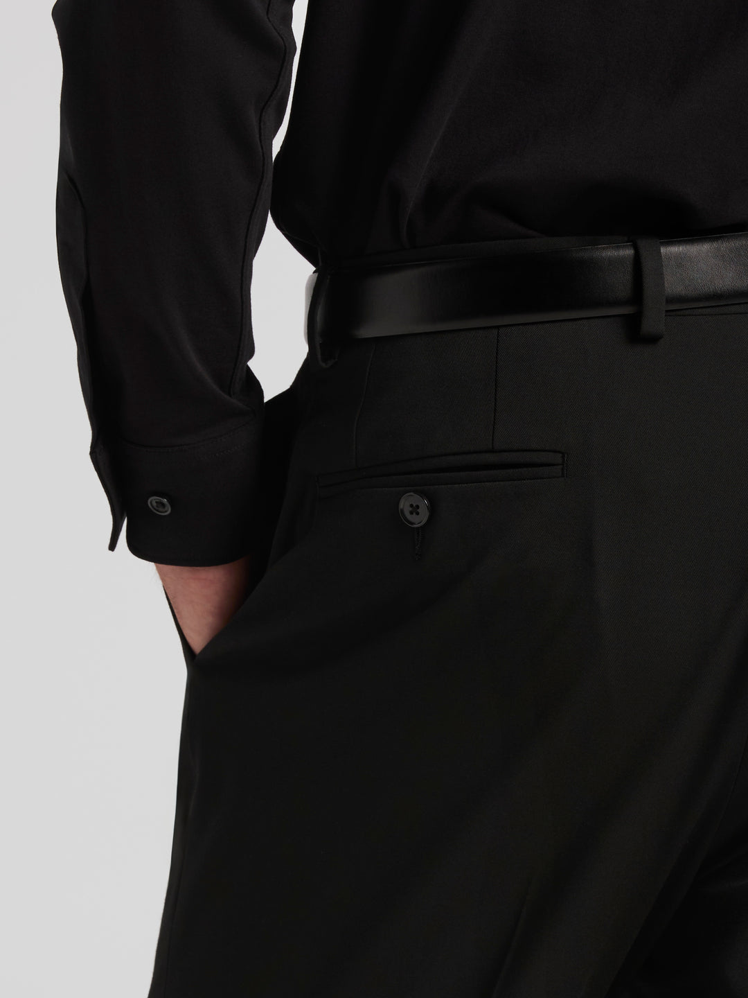 Skinny Fit Performance Gabardine Stretch Pant (Black) 