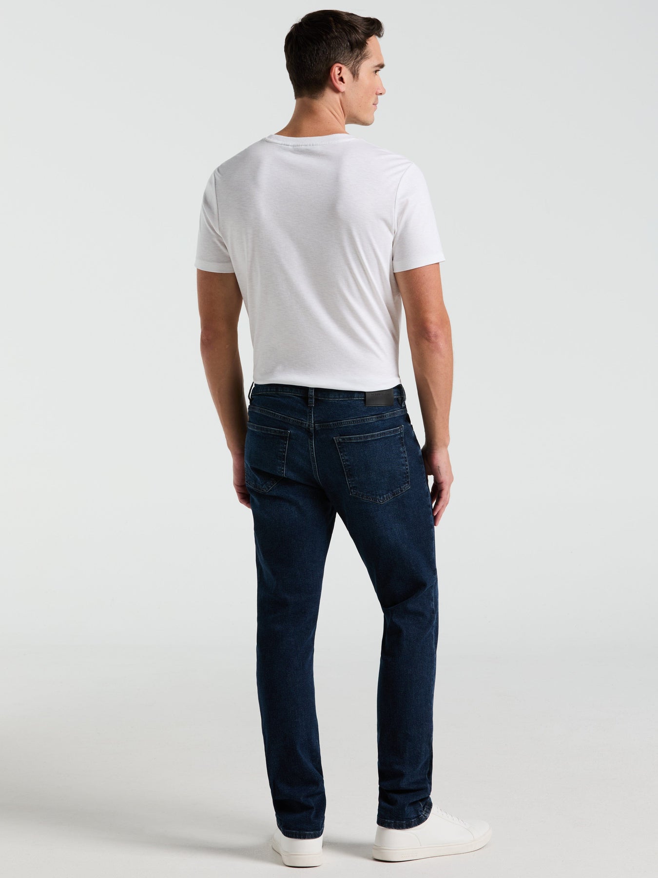 Slim Fit Dark Wash Indigo 5-Pocket Denim Jeans – Perry Ellis