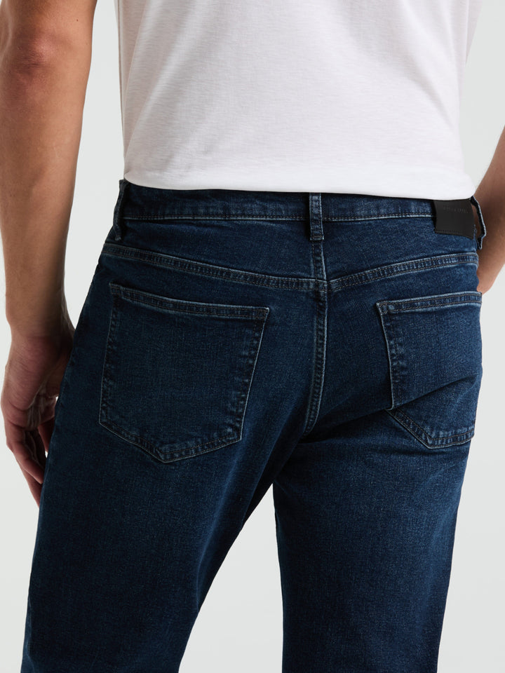 Slim Fit Dark Wash Indigo 5-Pocket Denim Jeans (Dark Indigo) 