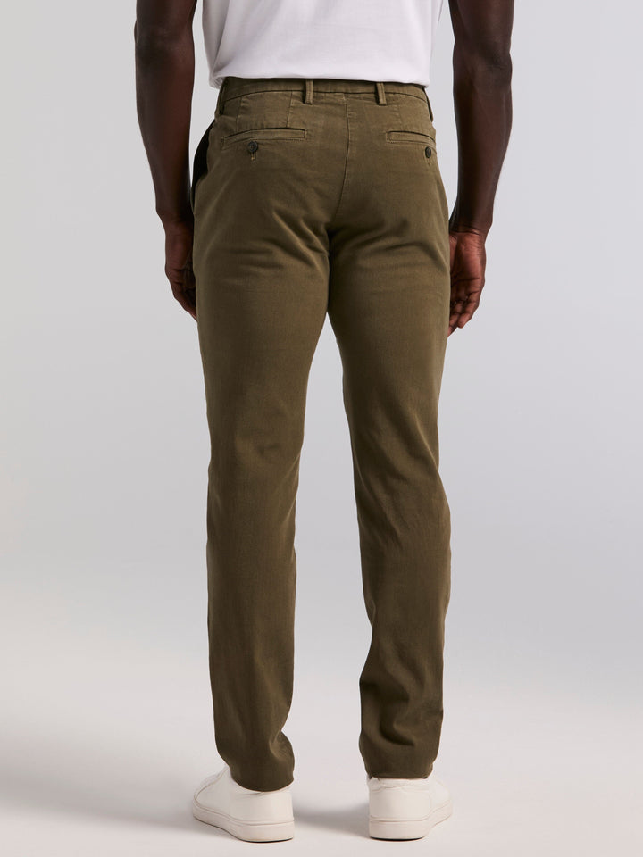 Slim Fit Garment Dyed Chino (Grape Leaf)
