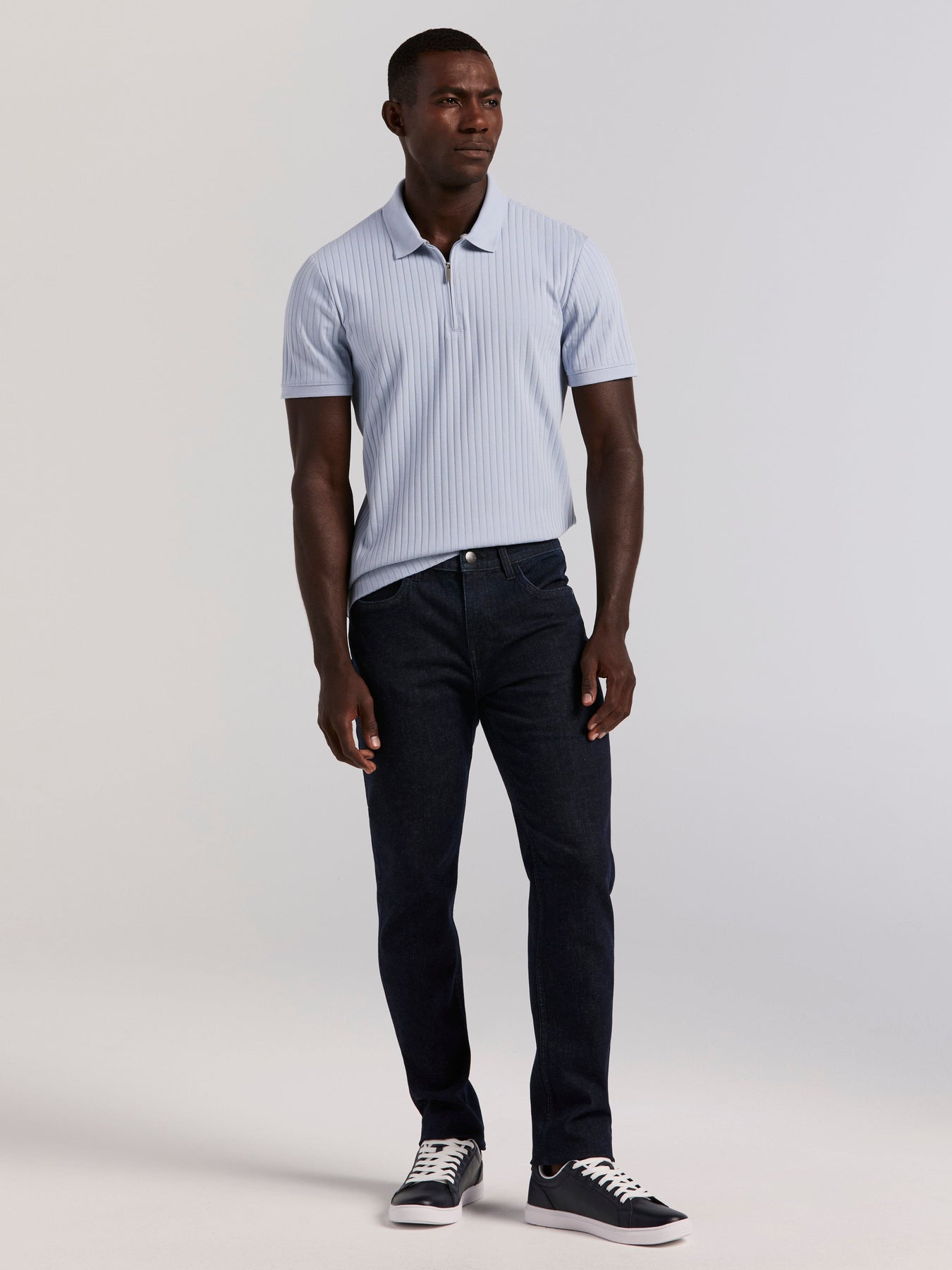 Slim Fit Indigo Rinse 5-Pocket Stretch Denim Jeans