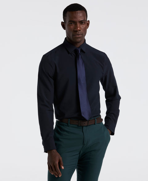 Slim Fit Tech Solid Dress Shirt (Dark Sapphire) 