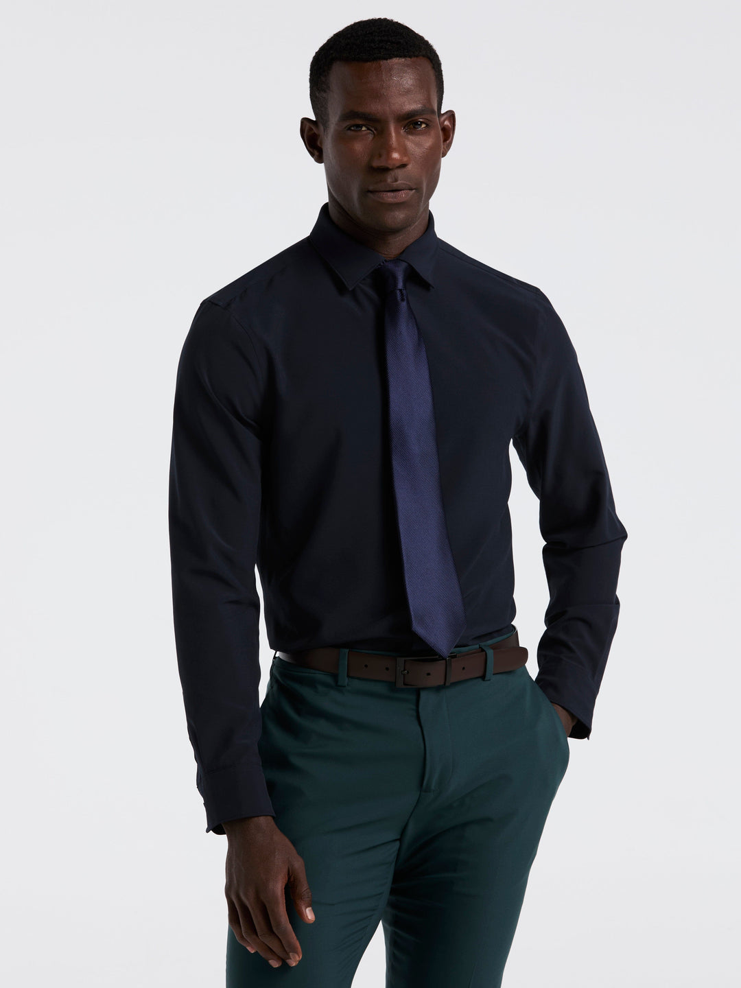 Perry Ellis Men's Slim Fit Total Stretch Dress Shirt in Dark Sapphire/blue, Size 15.5, Polyester/Elastane, Solid