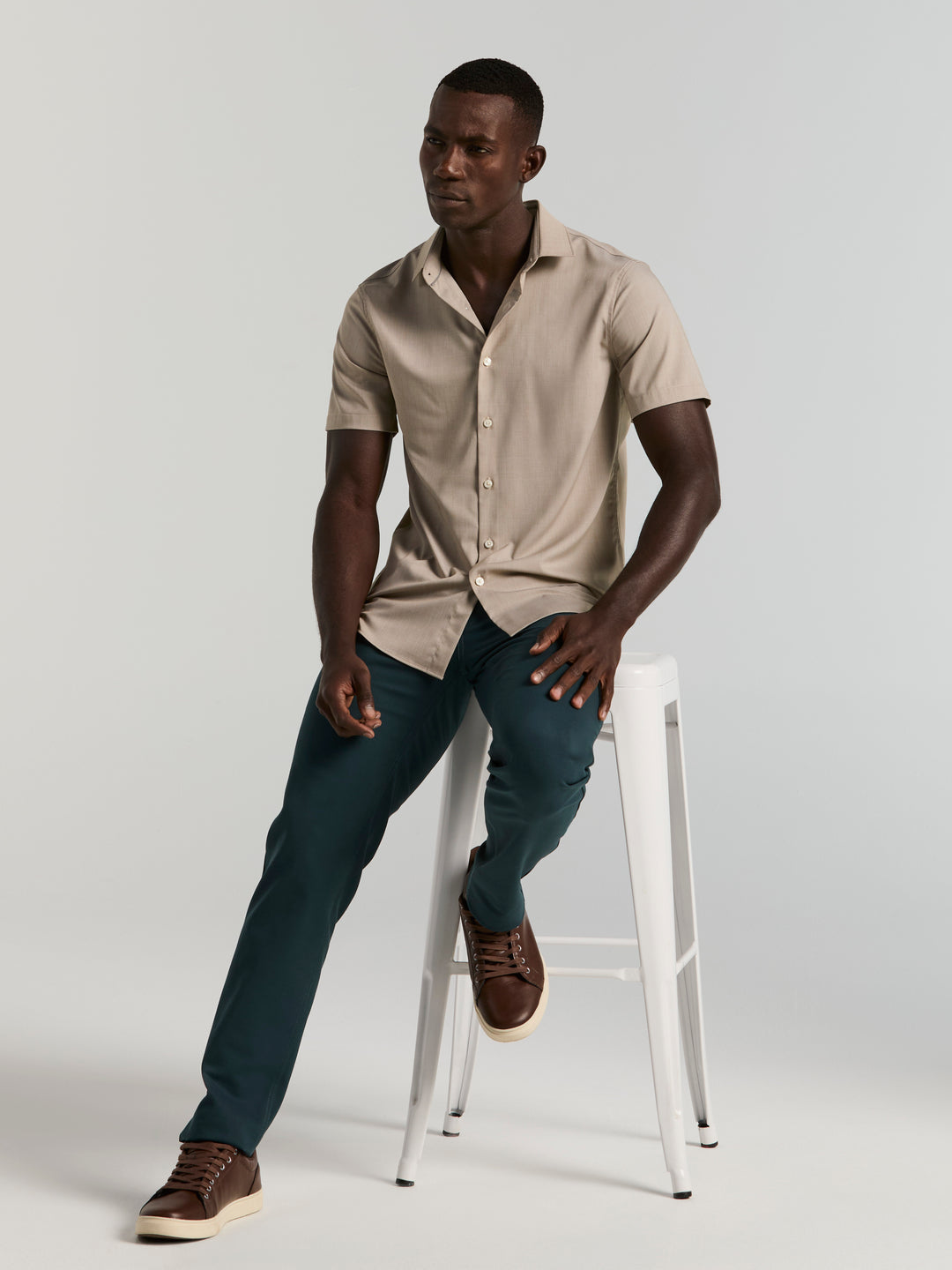 Slim Fit Short Sleeve Shirt (Aluminum) 