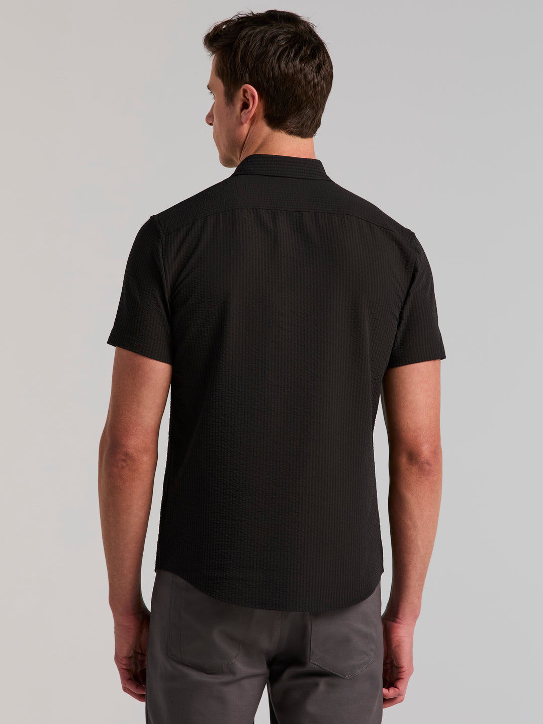 Solid Seersucker Slim Fit Shirt (Black) 