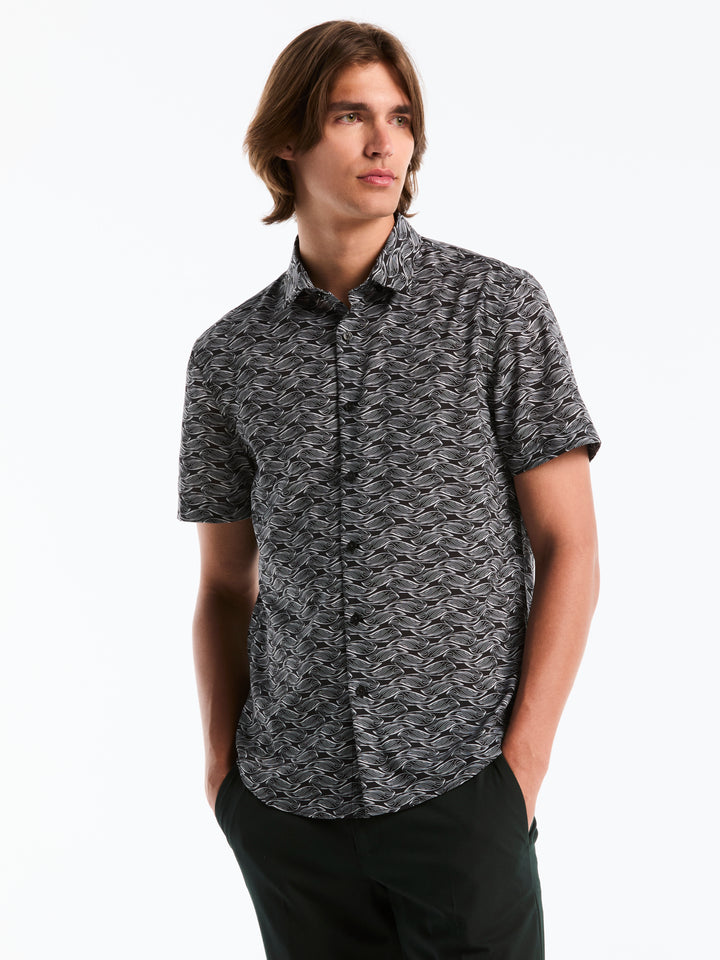 Plain weave Slim Fit Wave Print Shirt (Black) 