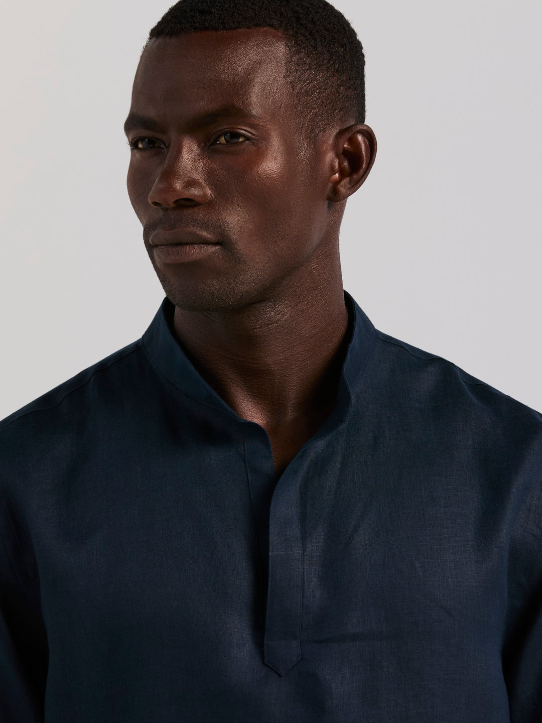 Solid Linen Popover Shirt (Dark Sapphire) 
