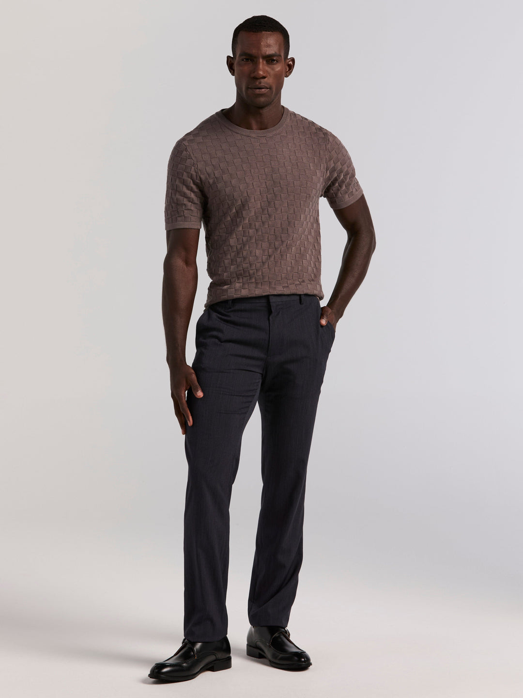 Square Pattern Crew Neck Sweater (Granite Gray) 
