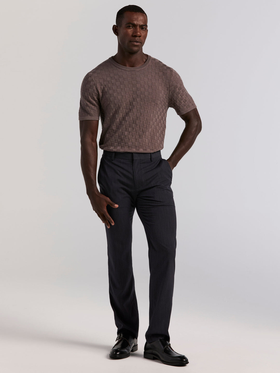 Square Pattern Crew Neck Sweater (Granite Gray) 