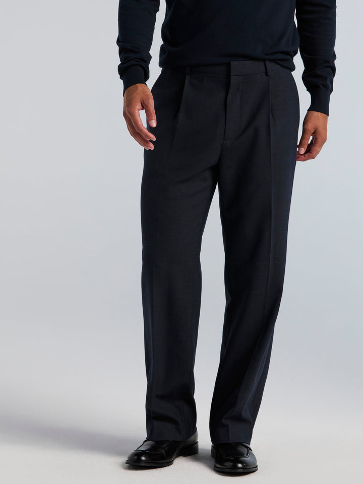 Stretch Classic Pleated Suit Pant