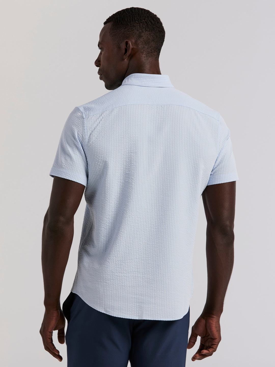 Solid Seersucker Slim Fit Shirt (Kentucky Blue)