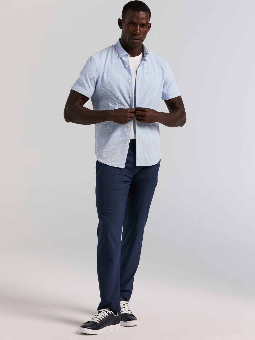 Solid Seersucker Slim Fit Shirt (Kentucky Blue)