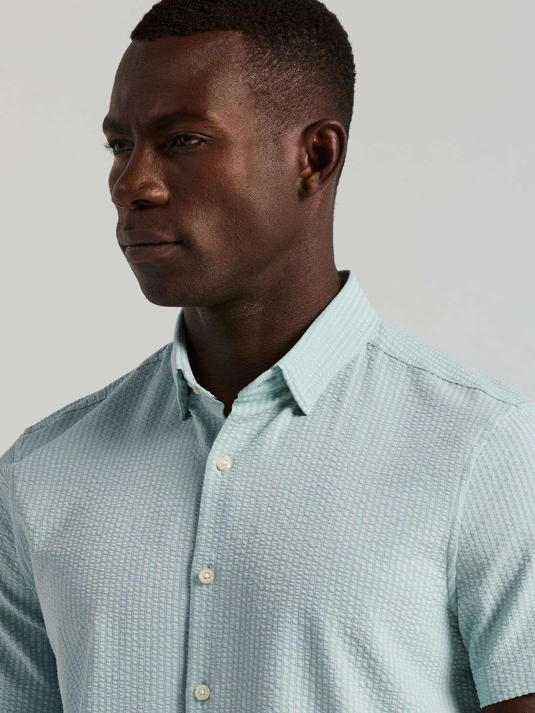 Solid Seersucker Slim Fit Shirt (Cloud Blue) 