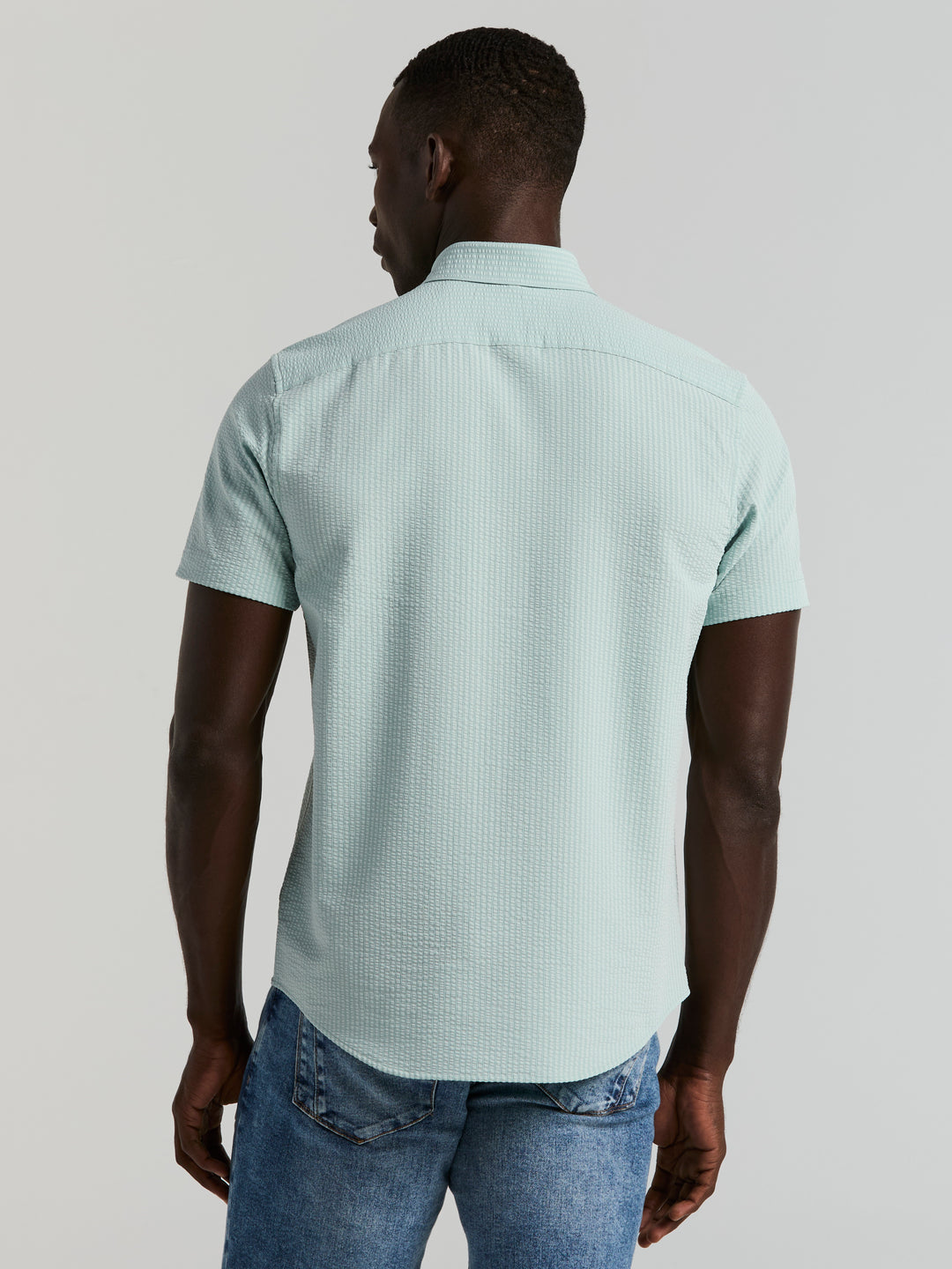 Solid Seersucker Slim Fit Shirt (Cloud Blue) 
