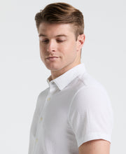 Solid Seersucker Slim Fit Shirt (Bright White) 