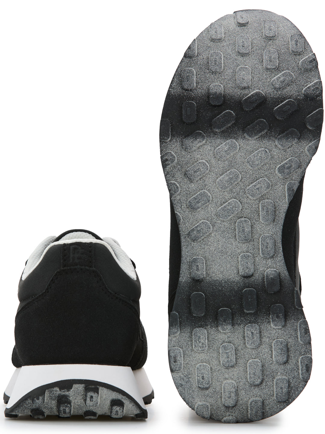 Stride Sneaker (Black) 