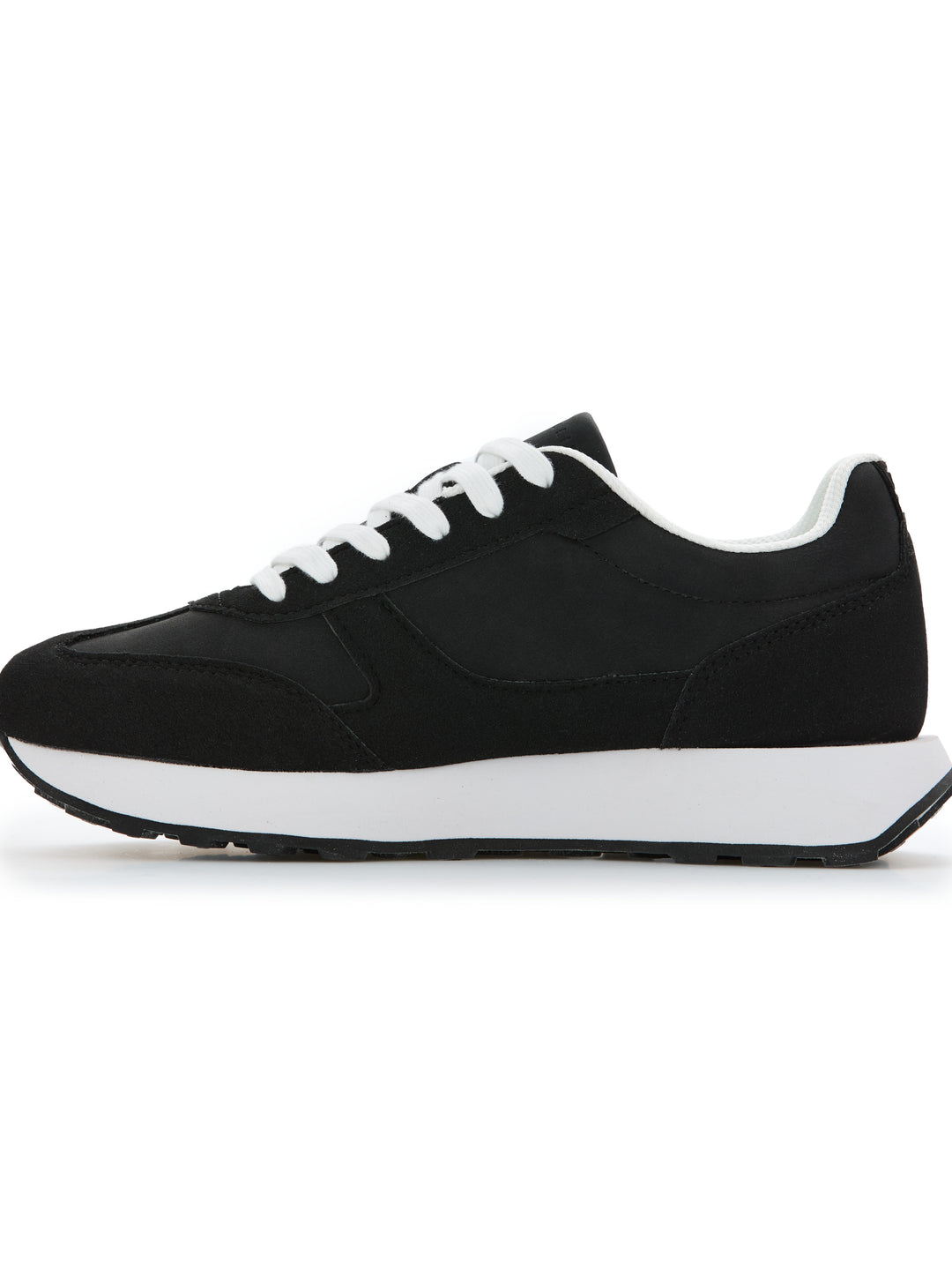 Stride Sneaker (Black) 