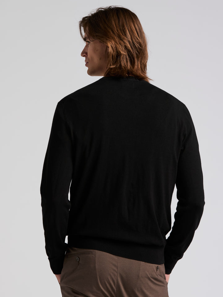 Tech Pullover Sweater (Black) 