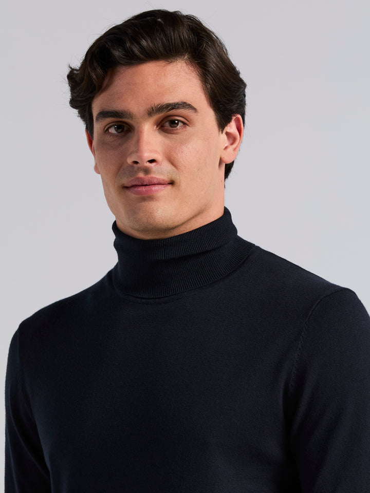 Solid Tech Turtleneck Sweater (Dark Sapphire) 
