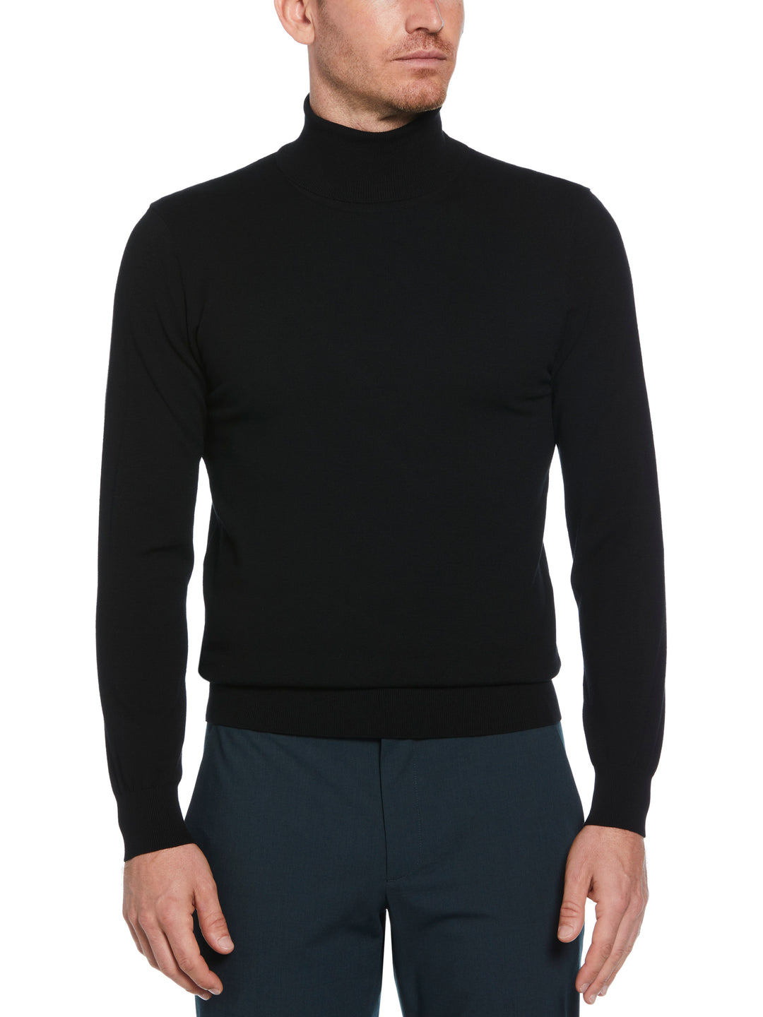 Solid Tech Turtleneck Sweater (Black) 