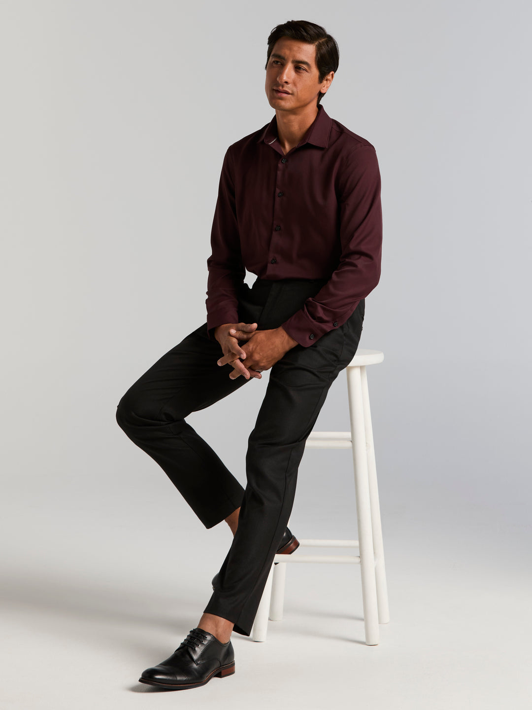 Perry Ellis Men's Untucked Slim Fit Solid Stretch Shirt