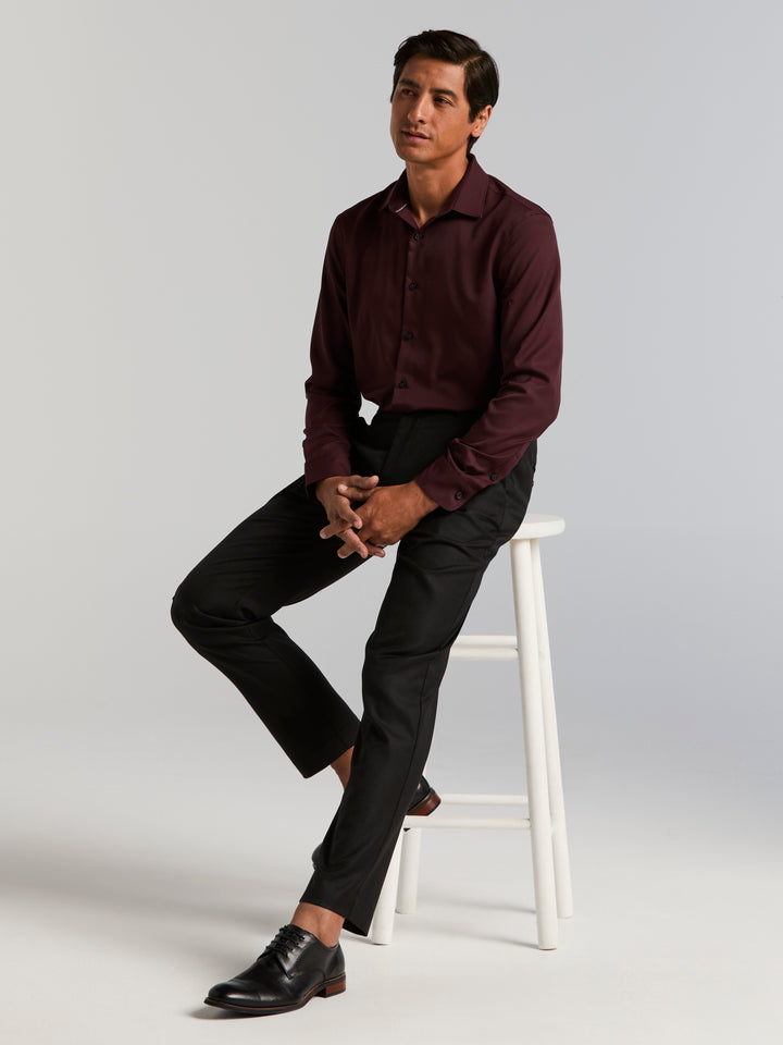 Men's Untucked Slim Fit Solid Stretch Shirt (Port) 
