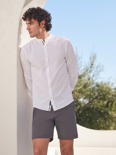 Untucked Total Stretch Slim Fit Seersucker Shirt - White