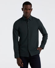 Men's Untucked Slim Fit Solid Stretch Shirt (Magical Forest) 