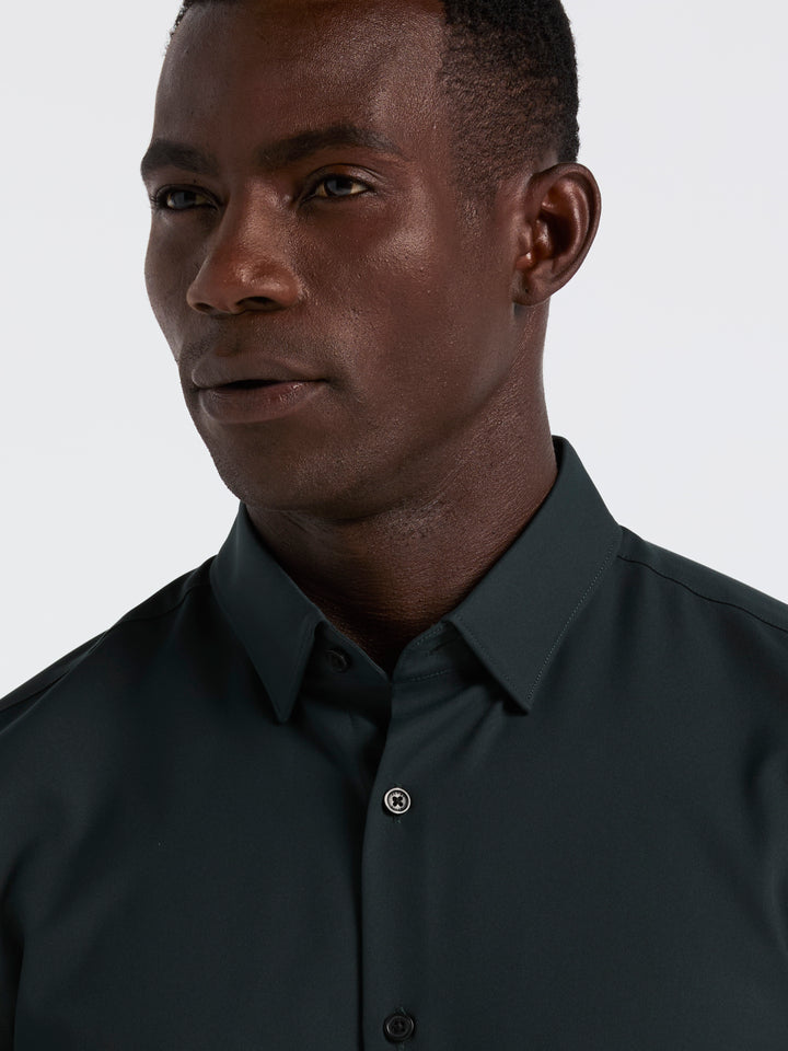 Men's Untucked Slim Fit Solid Stretch Shirt (Magical Forest) 