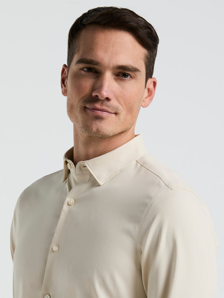 Men's Untucked Slim Fit Solid Stretch Shirt (Almond Milk) 