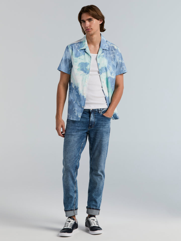 Short Sleeve Camp Wave Print Shirt (Skylight) 