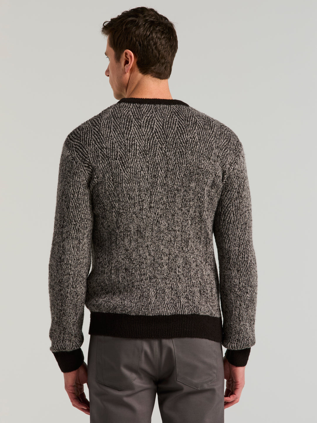Long Sleeve Wool Blend Cable Crewneck Sweater (Black) 