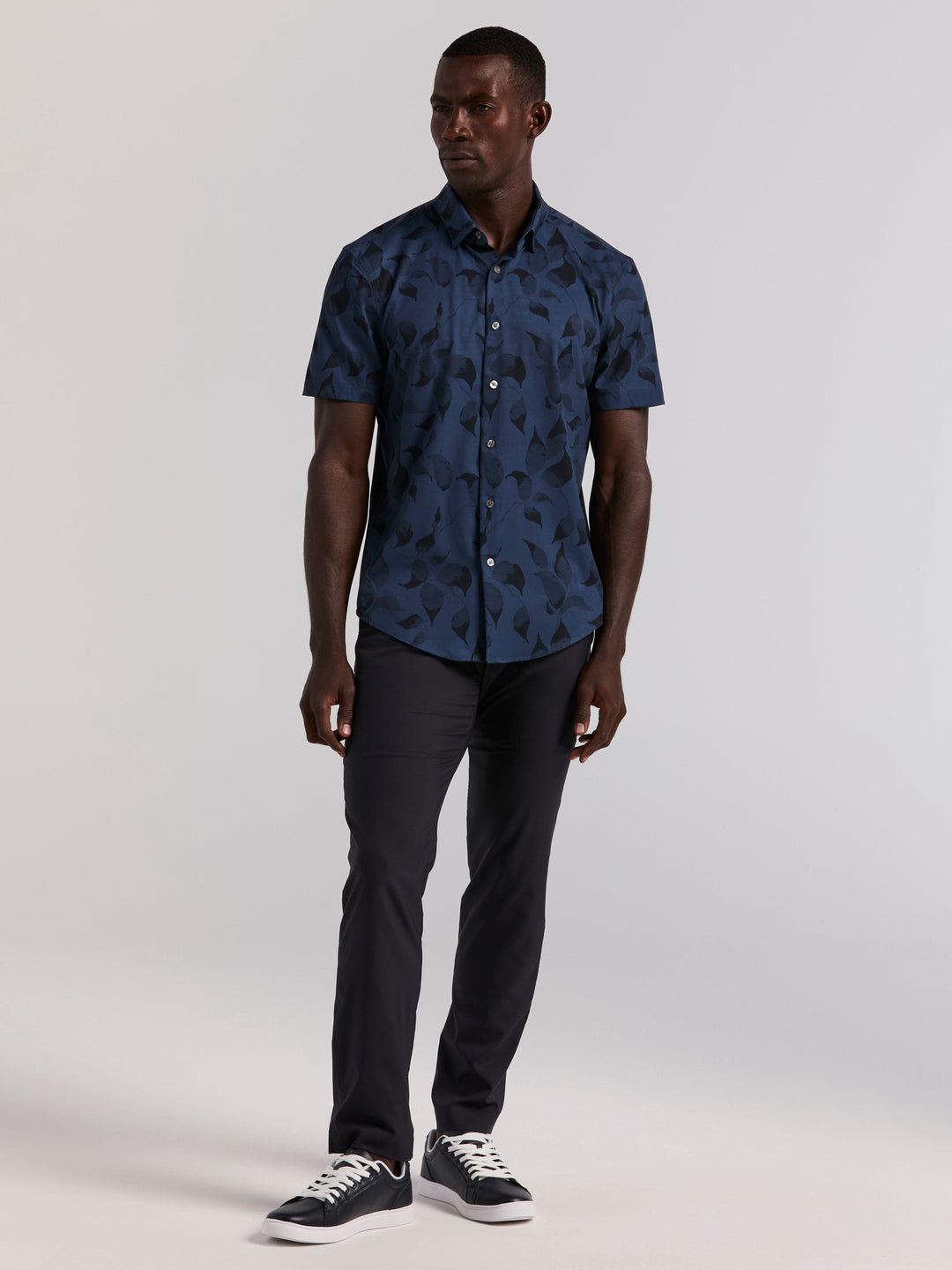 Slim Fit Floral Print Short Sleeve Shirt (Vintage Indigo) 